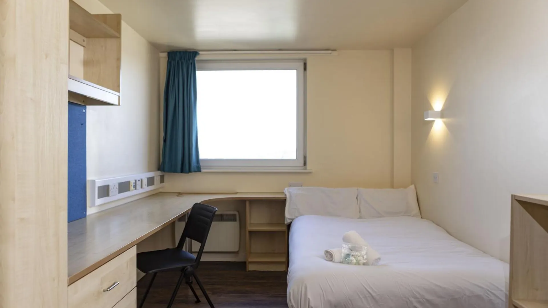 Burley Road Aparthotel Leeds